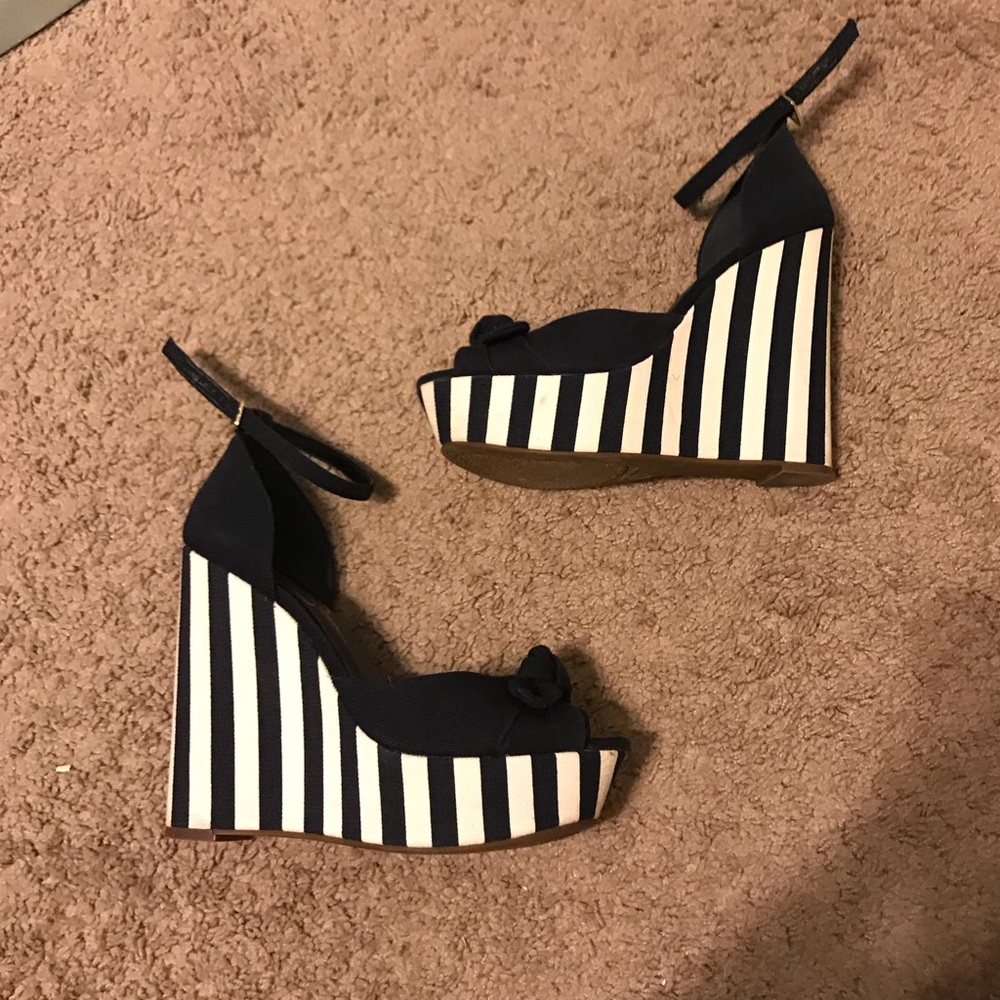 Jessica Simpson striped wedges